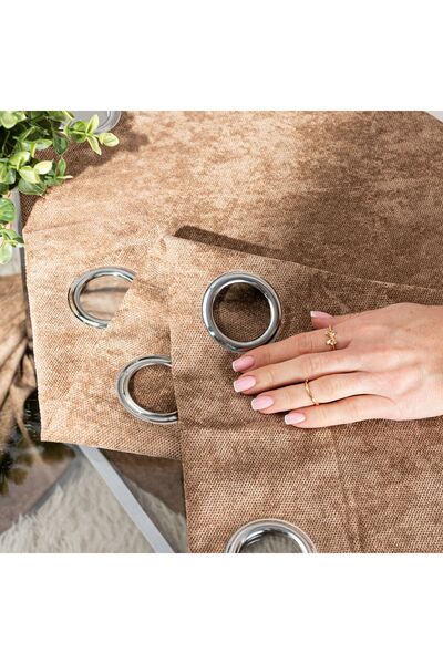 SOFT Perdea maro cu inele 140x260 cm
