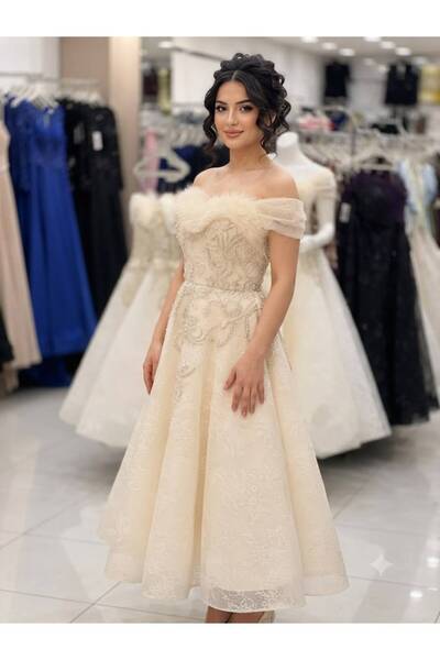 Pyramid masterpieces The Charming Evening Dress