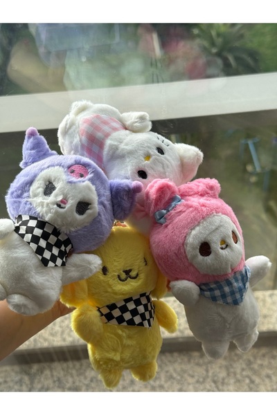 womistore Kawaii Plush Keychain (1 Random Model Will Be Sent)