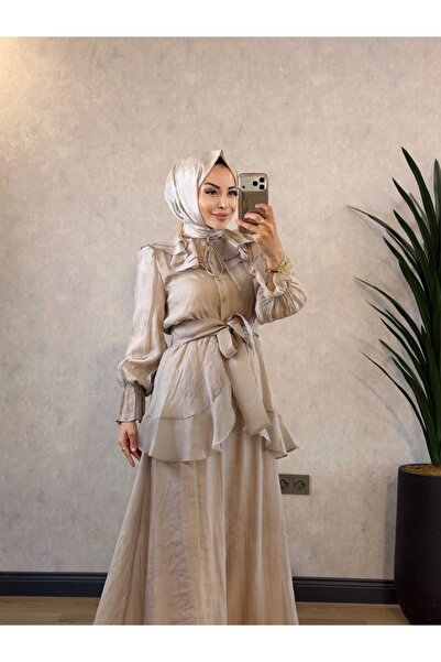 Beray 93009 فستان بياقة مزدوجة الطبقات وأزرار باللون البيج