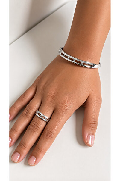 stainles steel طقم اكسسوار اسورة يد زركون واقفه وخاتم فضي انيق وفخم لجميع الم...