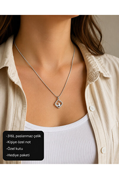 HER ŞEY NOTA www.herseynota.com Novera Geometric Leaf Women's Necklace 316L S...