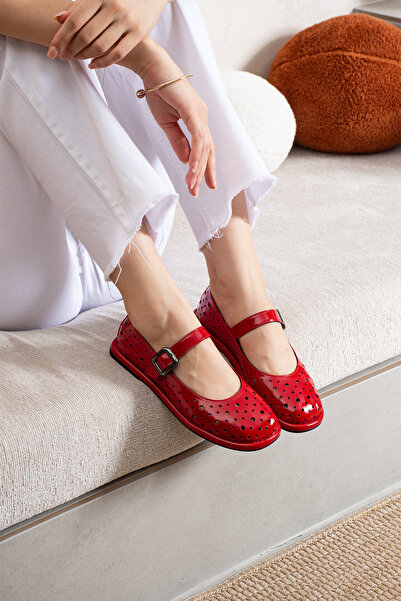 DUXAL SHOES Monica Women's Genuine Leather Laser Cut Buckle Mary Jane Flats