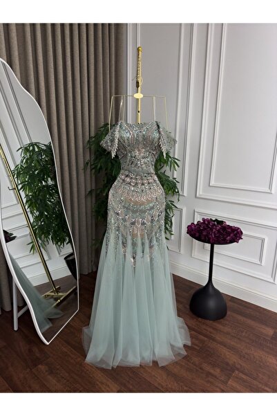 AMAZ Cloche evening dress
