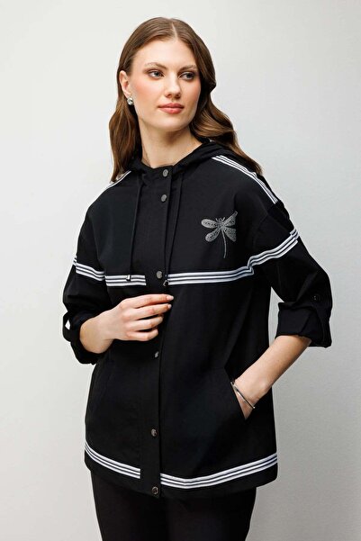 GONCA Mi Mont Capsunded Capri Sleeves Left-Side Butterfly Printed Trench Coat