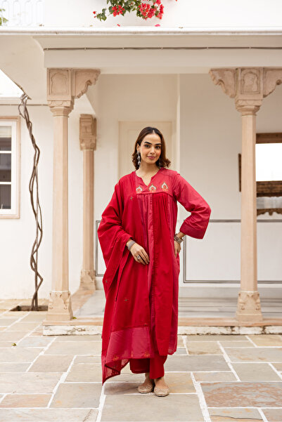 PRIYA'S PANACHE Embroidered Cotton Anarkali Kurta Set for Women | Kurta Pant ...