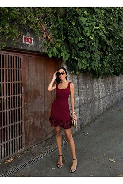 nido moda Kadın Kare Yaka Eteği Fırfırlı Mini Elbise
