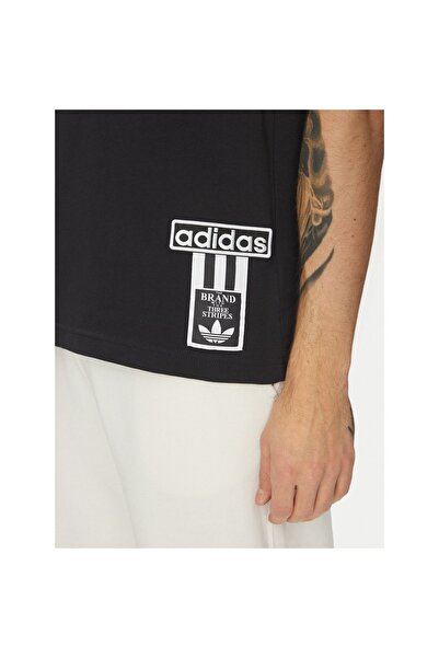 adidas Tricou bărbătesc JD4194 Negru