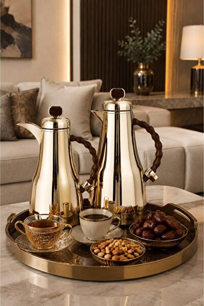 Generic طقم ترامس حراري فاخر (قطعتين) يجمع بين انسيابية الفضي الامع ودفء التف...