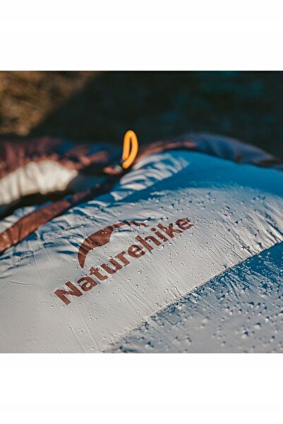 NO BRAND NATUREHIKE Snowbird Puf de rață 400 M CNK2550WS014 Maro