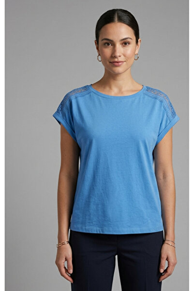 Omuzdan Dantelli T-Shirt