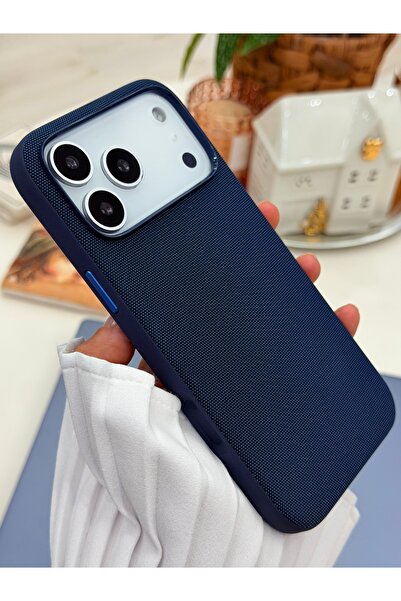 Go Aksesuar Iphone 17 Promax Uyumlu MAGSAFE ÖZELLİKLİ KARBON TASARIMLI Darbe Önleyici Silikon Kılıf