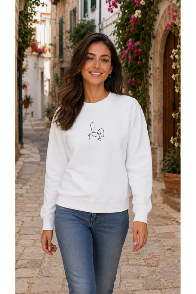 TREND EMMODA Women's Mini Rabbit Printed Round Neck Casual Basic Sweatshirt