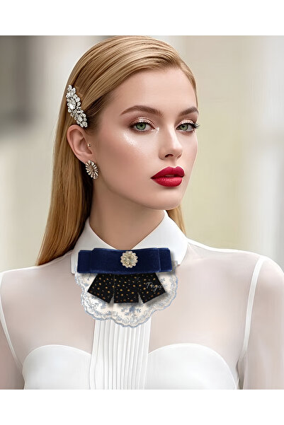 pegu baby collection بروش بتصميم خاص من الدانتيل الأزرق الفاخر، بروش يُلبس عل...