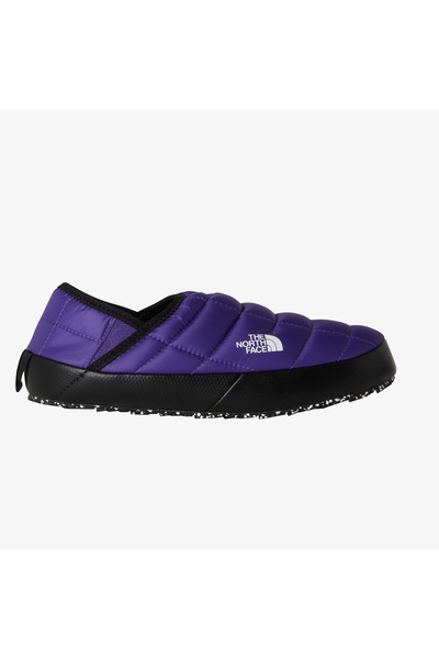 THE NORTH FACE شبشب نسائي من Thermoball Traction Mule V باللون الأرجواني