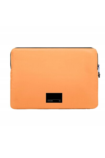 Native Union Husă ușoară pentru MacBook Air 15 " Portocalie