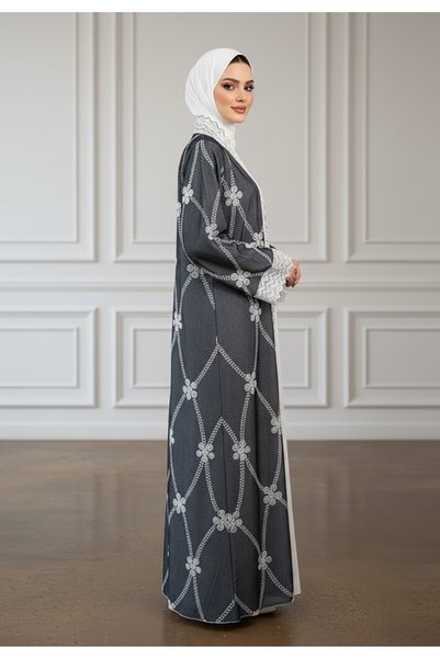 Nukhbaa Lattice Lace Embroidered Abaya | Linen-Blend Fabric