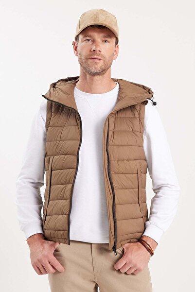 Tudors Men's Relax Fit Comfortable Cut Hooded Double Pocket Brown Puffer Vest