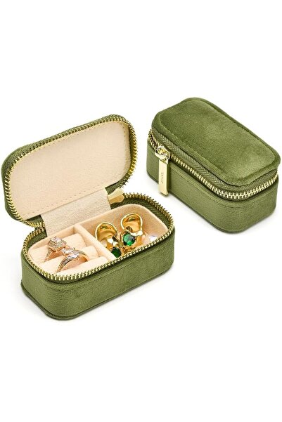 KASTWAVE Small Travel Jewelry Case, Mini Plush Velvet Jewelry Organizer Box, ...