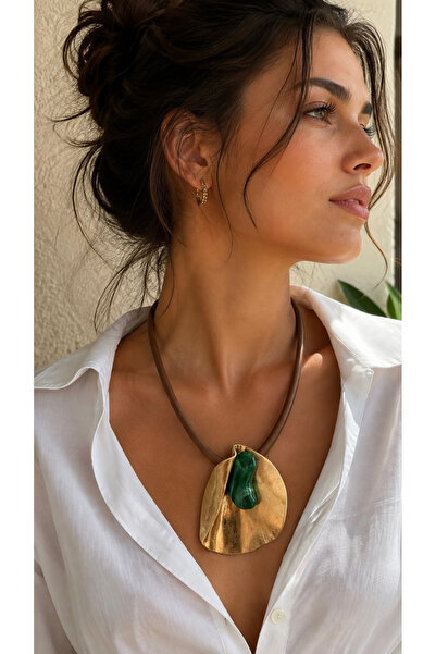 Nevaa Still Leather Rope Necklace
