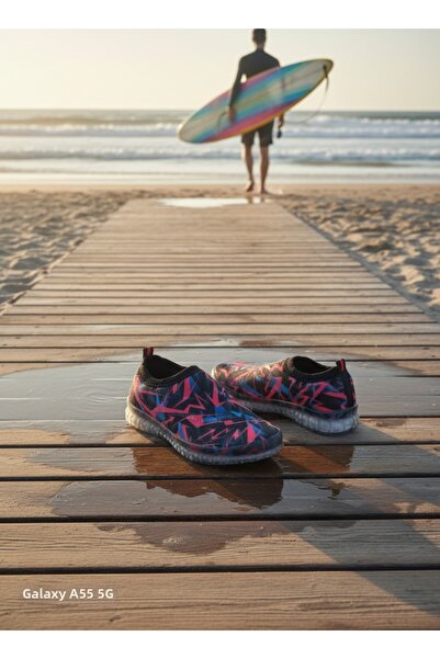 Emek Muhdamad Sea and Surf Shoes