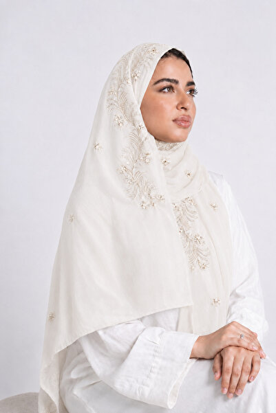 Veil Designer طرحه بوال اوف وايت بتطريز ذهبي علي كامل الطرحه 190*60