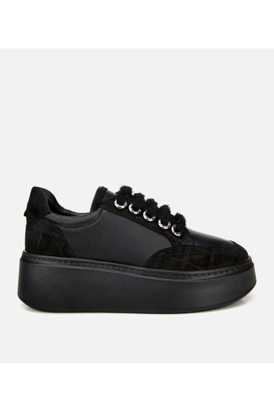 Hotiç Women's Leather Black Lace-Up Detailed Thick Sole Sports Shoes