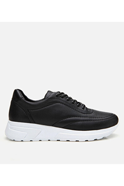 Hotiç Women's Leather Black Thick Soled Sports Shoes
