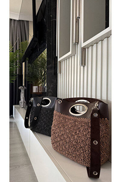 WOMANBAG حقيبة كتف من القش مصنوعة يدويًا بمقبض من الجلد (بني) 38x30 سم
