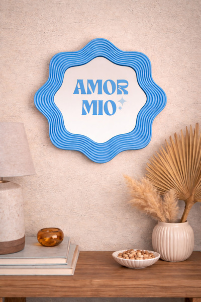 Heners BLOOMY Ayna – Eğlenceli 3D Çerçeve – Yazılı Cam Ayna / Amor Mio