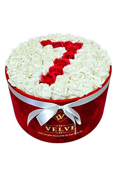velve Aranjament floral cifra cu 55 trandafiri de sapun in cutie rotunda cati...