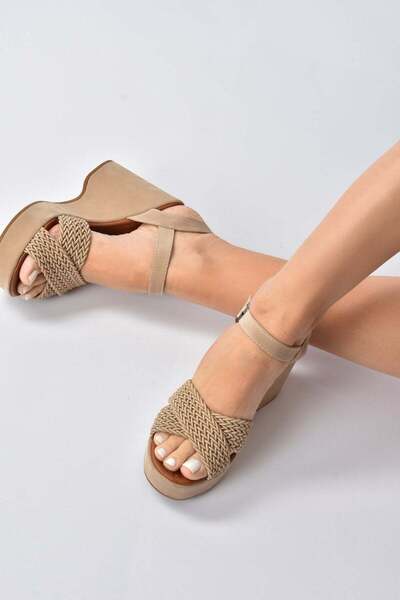 Fox Shoes Ten Süet Kadın Dolgu Topuklu Ayakkabı K250909002
