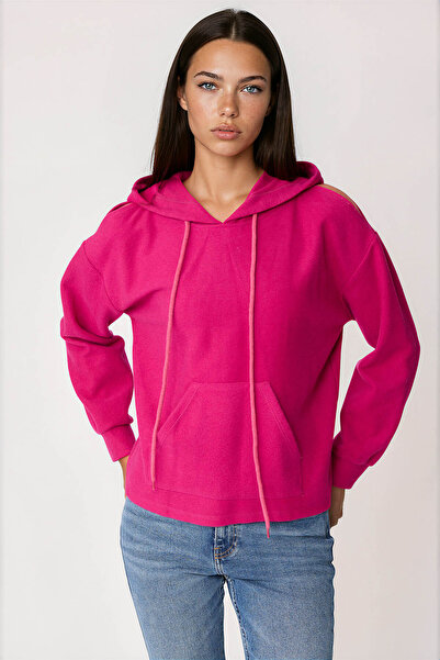 Vitrin Shoulder Low-cut Kangaroo Pocket Hooded Sweatshirt