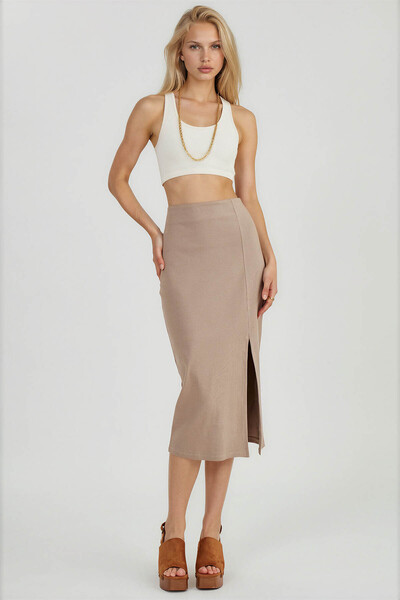 Vitrin Midi Skirt with Slits