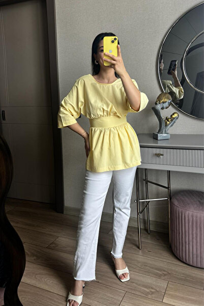 Büşra Ayhan Sırt Dekolteli Poplin Gömlek