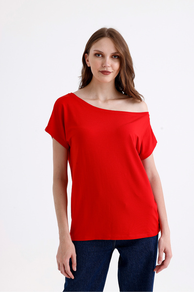 SİSTERS2HC One-Shoulder, Low-Cut, Boat-Neck Viscose Mercerized Fabric Red T-S...