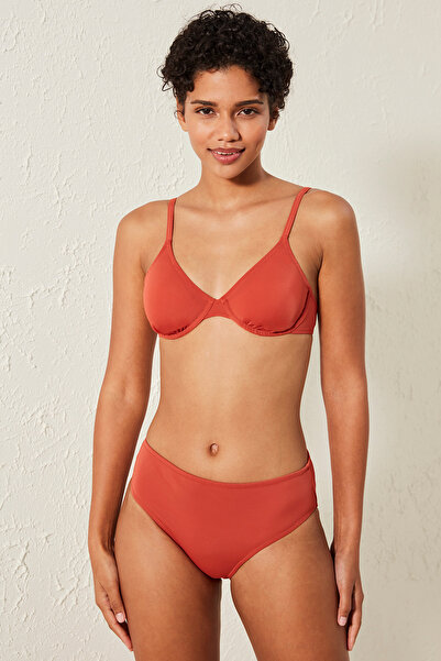 Penti Top de bikini de bază cu sârmă, culoare scorțișoară