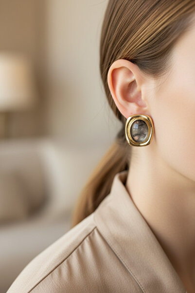 Generic Brand Style Pearl/Vip Series Oval Black Earrings