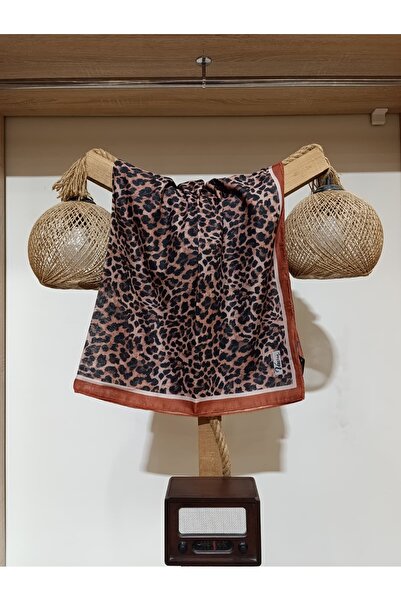 Hira İpek Scarf Leopar Desenli Soft Eşarp