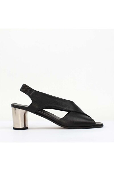 West To West Westtowest Kadın Metal Ökçeli Lastikli Slingback Topuklu Ayakkabı