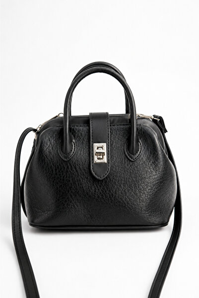 Madamra Black Women's Retro Model Women's Handbag with Silver Buckle