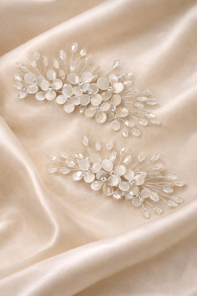 Store Bridal Accessory Bridal Comb Model Hair Accessory