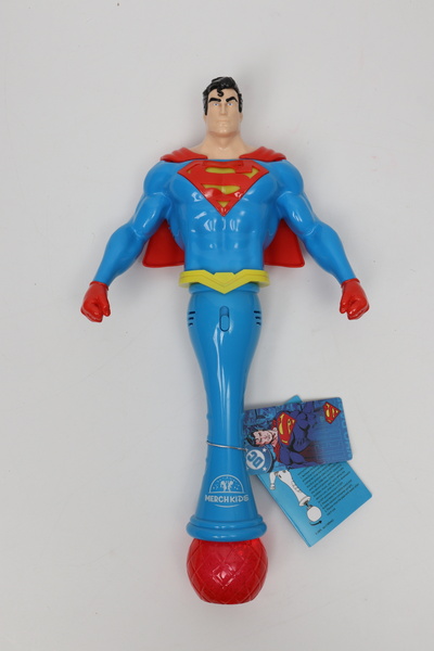 Warner Bros Superman 38 cm - Işıklı ve Sesli DC Comics Lisanslı Baloncuk Maki...