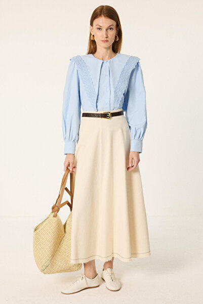 Touché Privé Wide Collar Lace Shirt