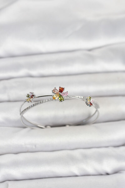 evimdeyokyok Brass Silver Color Colorful Flower Model Women's Bracelet Tj-Bb8516