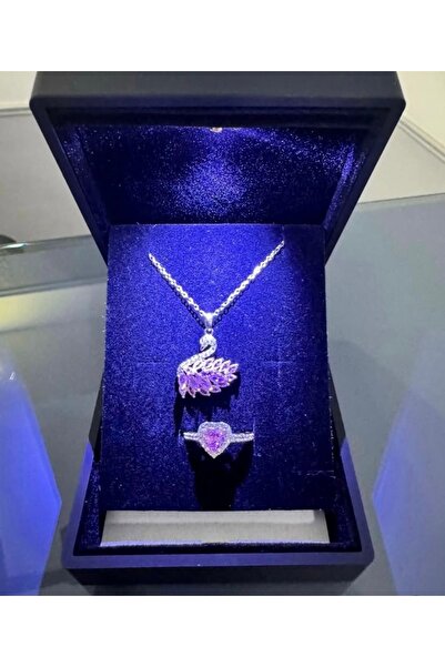 ArtBDesign Küçük Işıklı Kutuda Pembe Kuğu Kolye Ve Yüzük