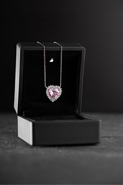 Silvano Jewelry 925 Ayar Gümüş Işıklı Kutuda Sevdiklerinize Özel Tasarım Kalp...