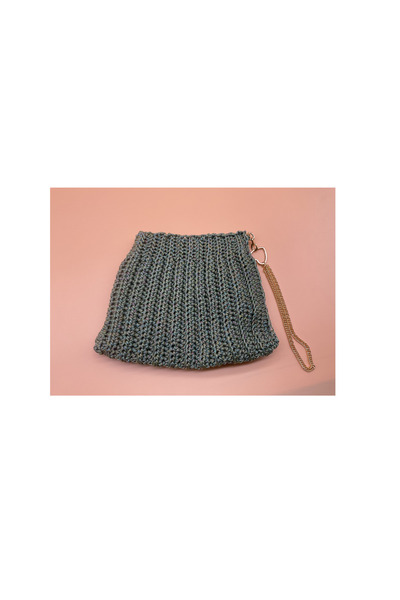 CHIC Silvery Multi-Colored Green Macrome Gold Chained Hand-Weaving Lining Bag