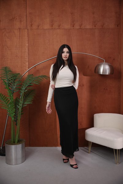 THE WESS تنورة نسائية من BEULWESS بطول ماكسي وخصر مطاطي من التول باللون الأسود