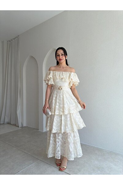 Mooi Butik فستان جودي بدون أكتاف 8970 - كريمي